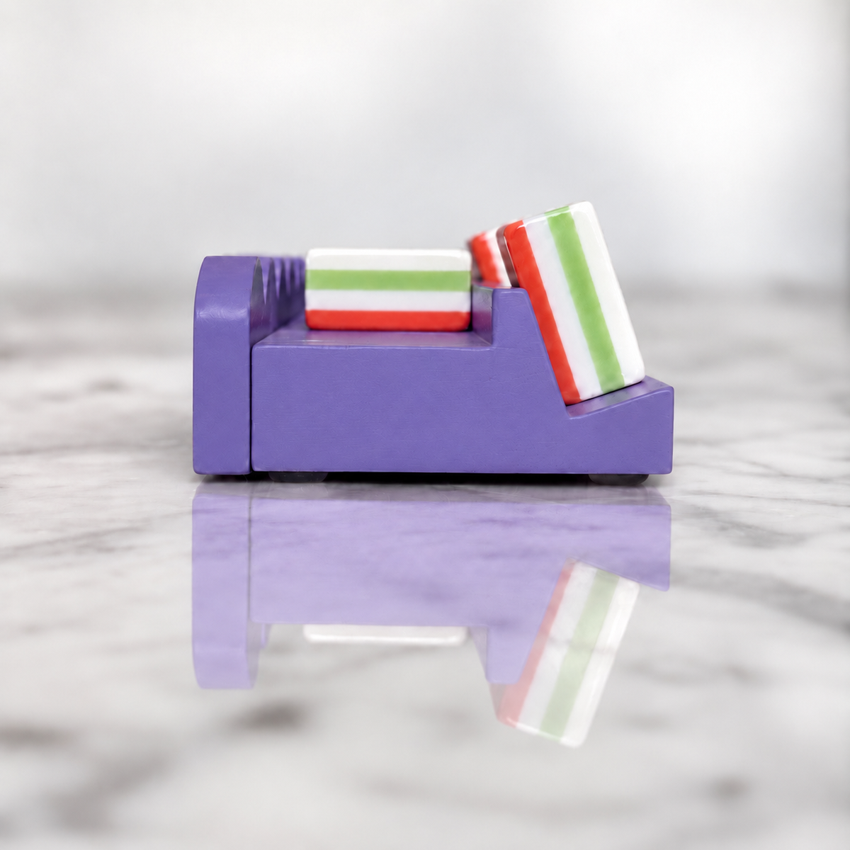 Midnight Purple Pinewood Pusher Rack with Mahjong tiles