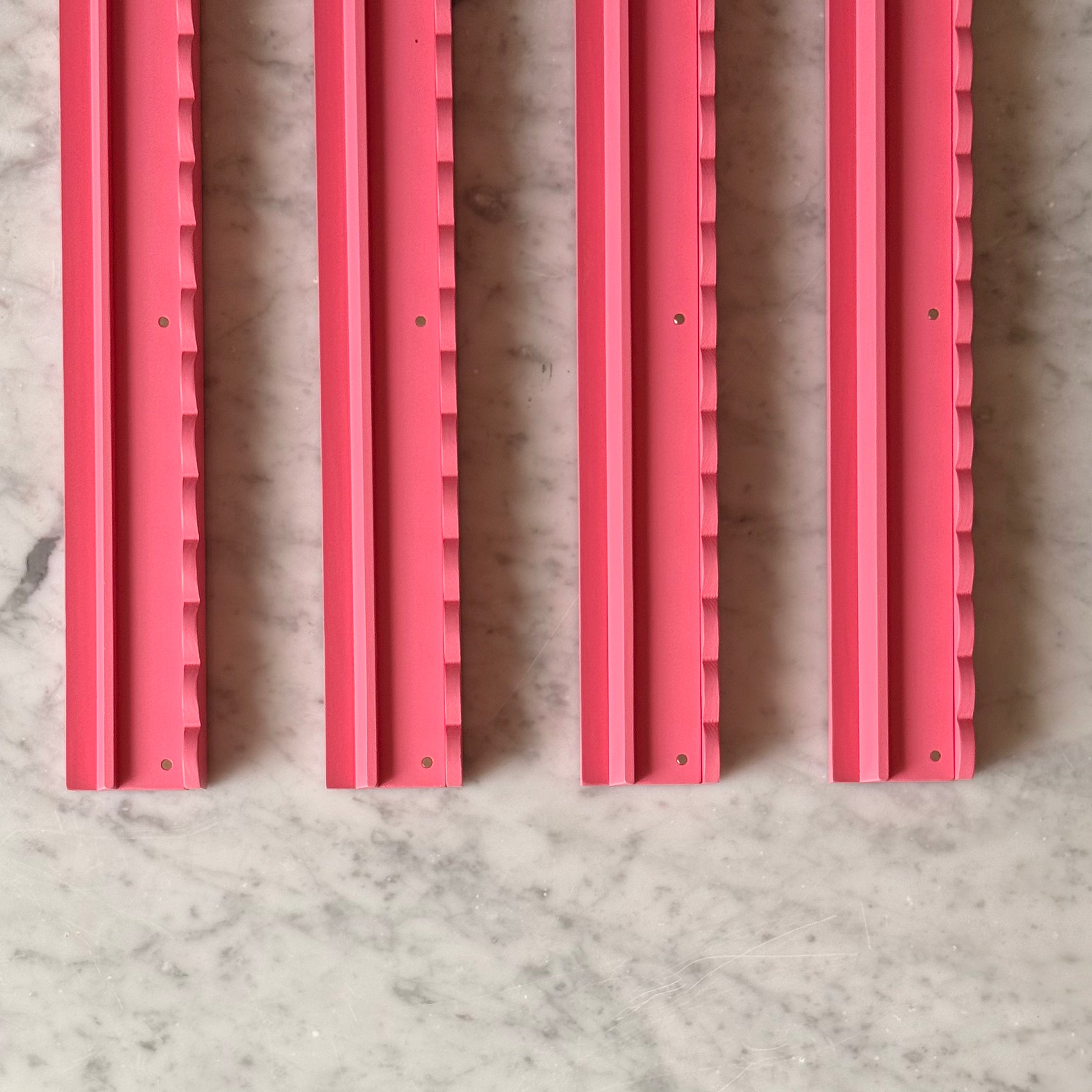 Pink maple wood Mahjong rack and pusher set