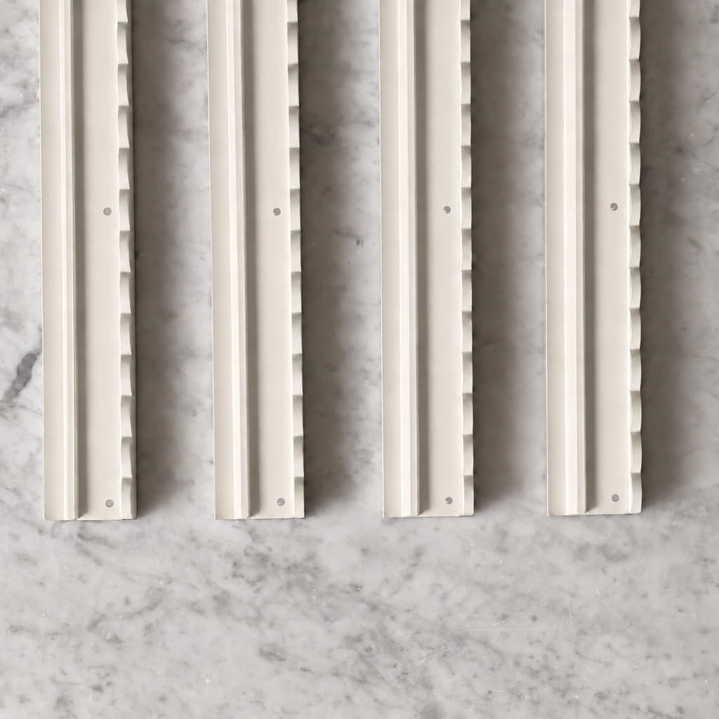 White maple wood Mahjong rack and pusher set